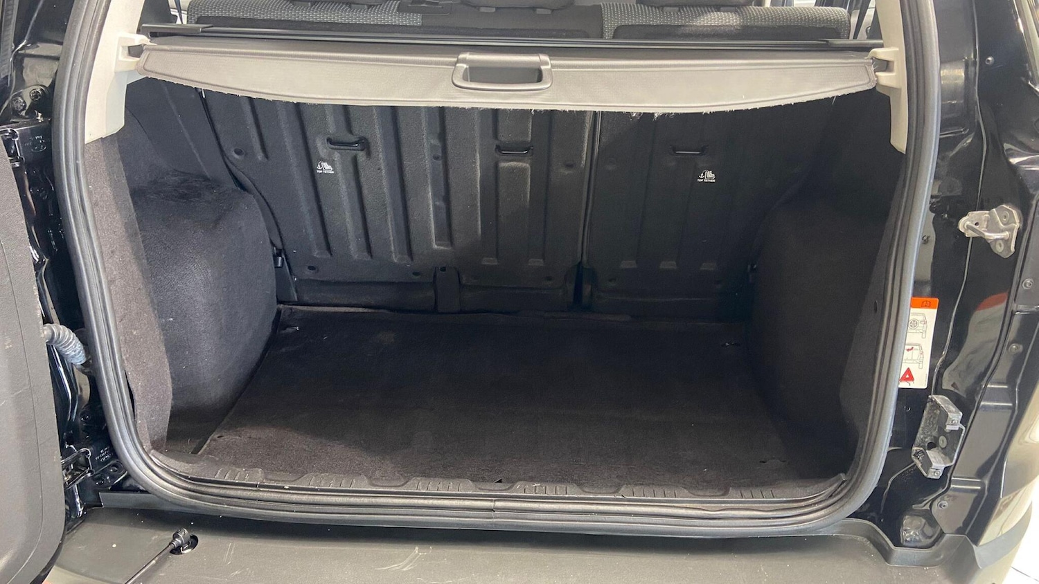 Used Ford Ecosport 2015 for sale - 76993348: Photo 87