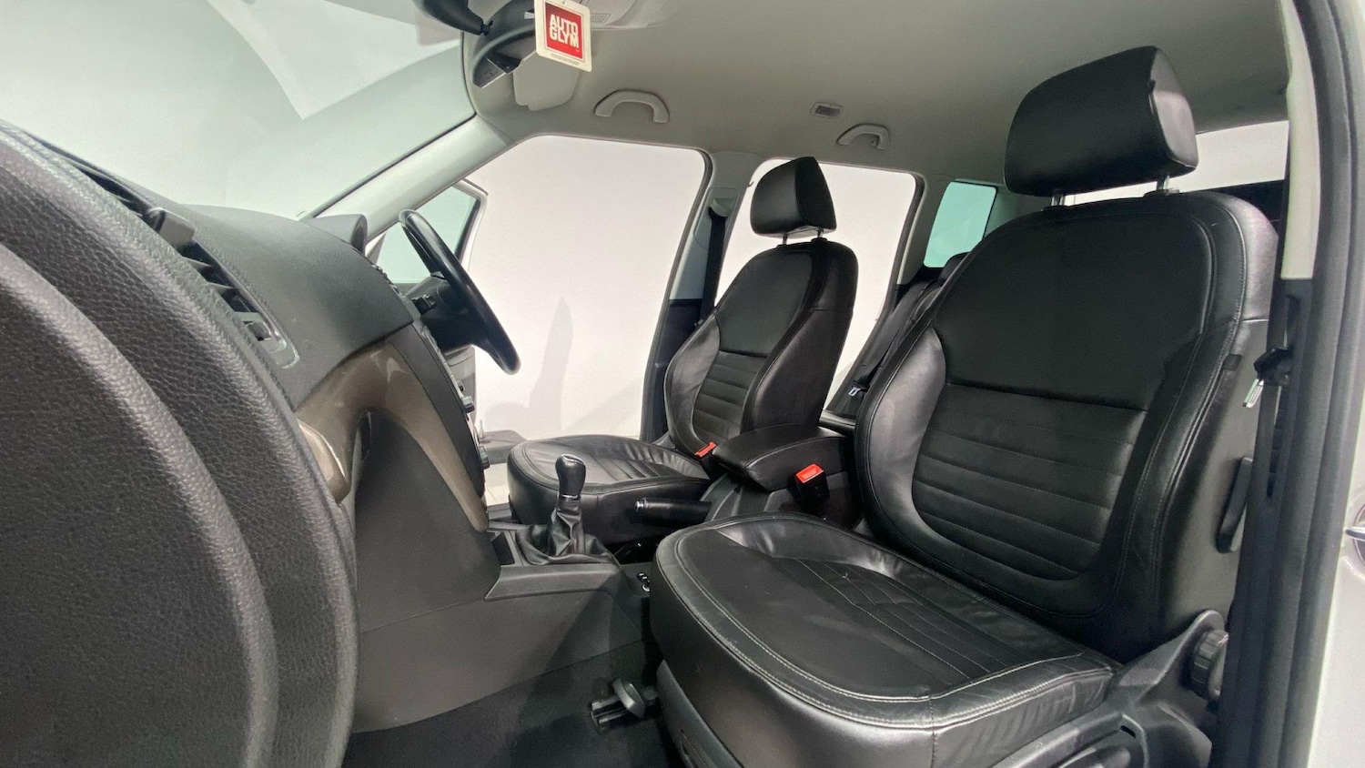 Vehicle 83