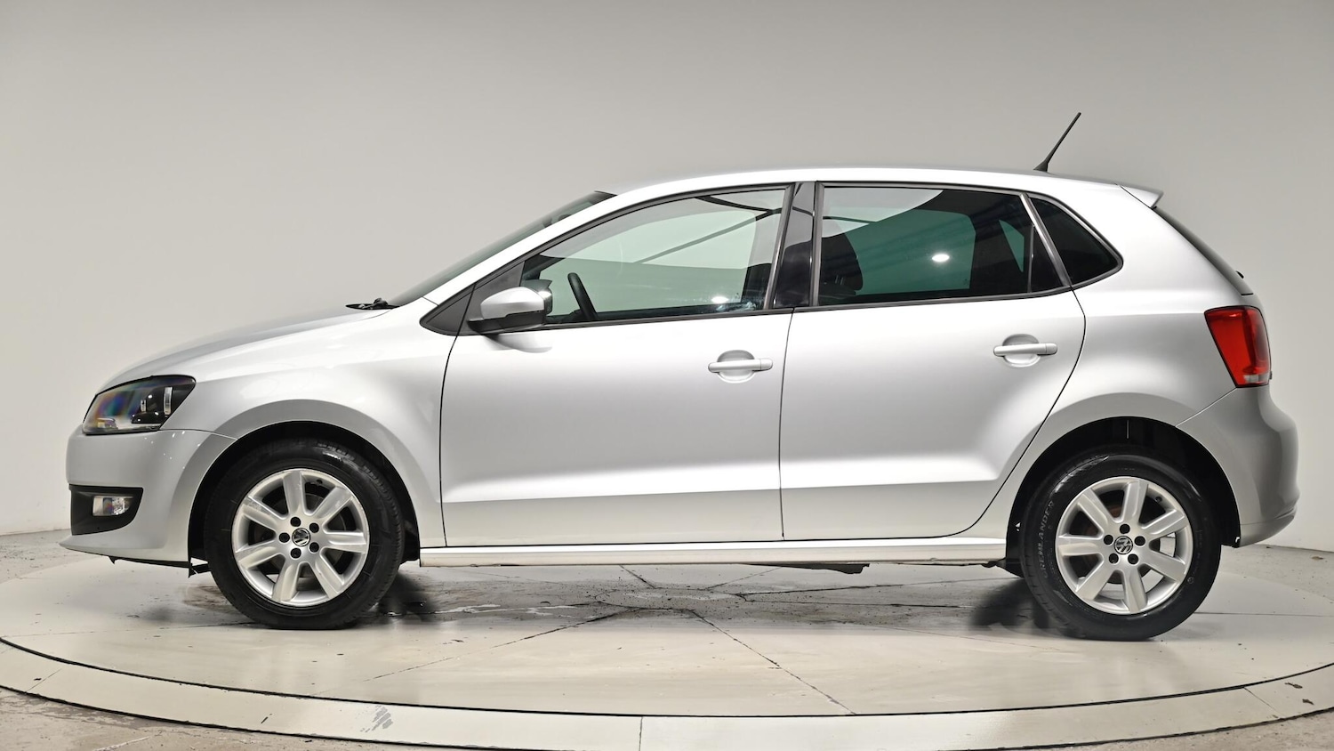 Used Volkswagen Polo 2012 for sale - 76440469: Photo 20