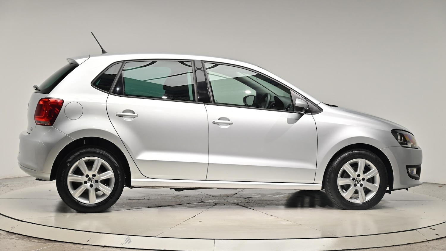 Used Volkswagen Polo 2012 for sale - 76440469: Photo 37