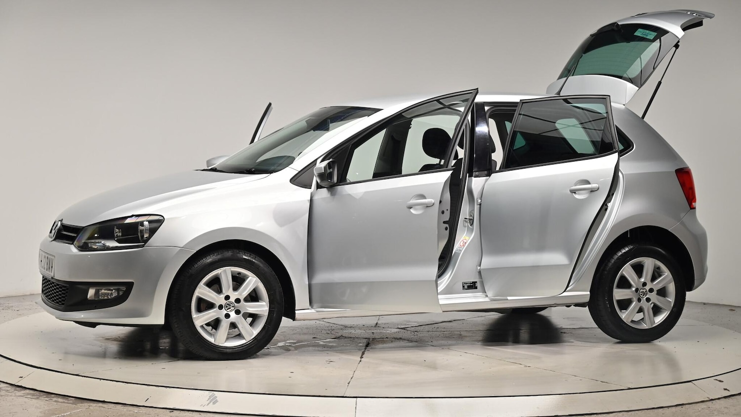 Used Volkswagen Polo 2012 for sale - 76440469: Photo 54