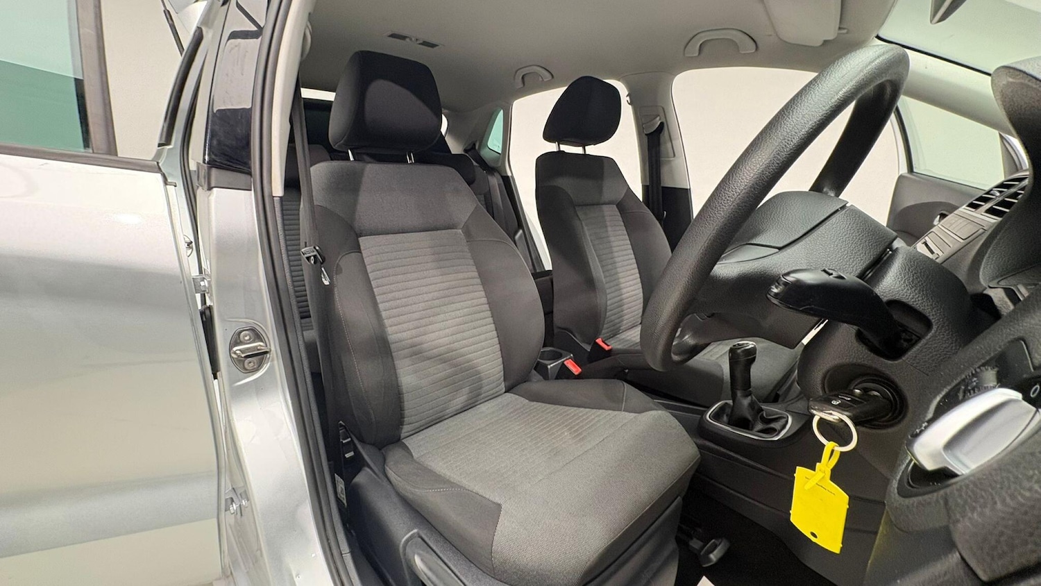 Used Volkswagen Polo 2012 for sale - 76440469: Photo 84