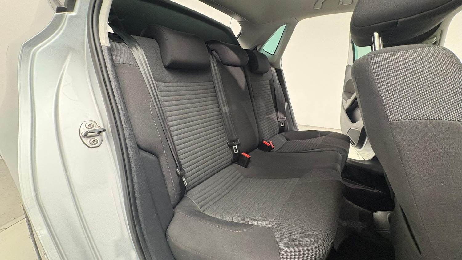 Used Volkswagen Polo 2012 for sale - 76440469: Photo 85