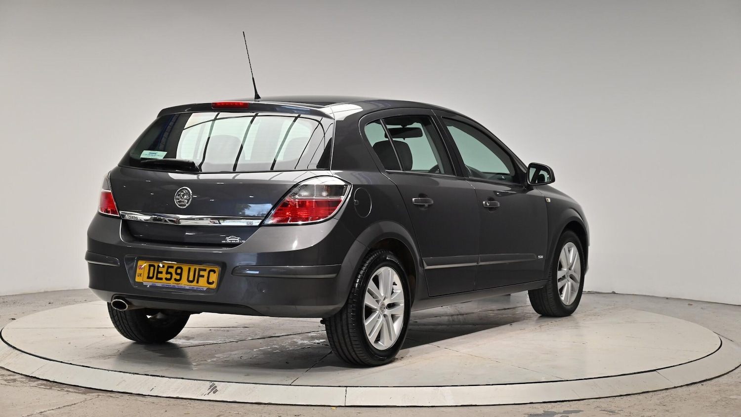 Used Vauxhall Astra 2009 for sale - 76360196: Photo 32