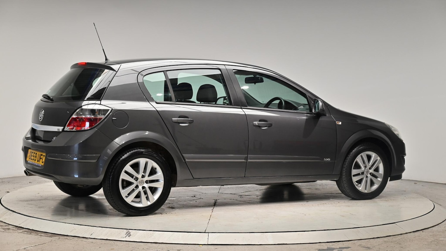 Used Vauxhall Astra 2009 for sale - 76360196: Photo 35
