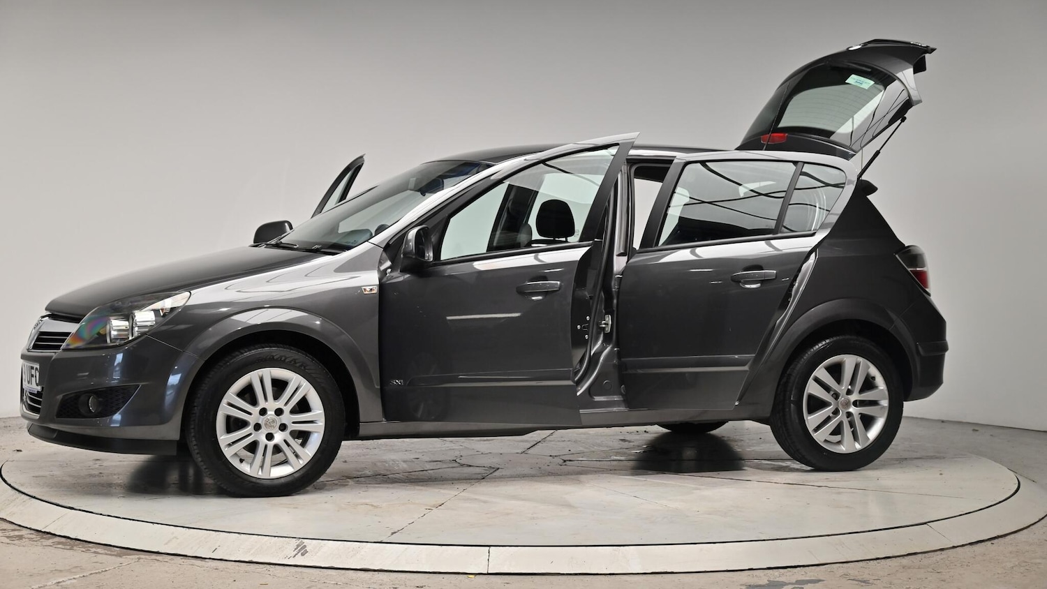 Used Vauxhall Astra 2009 for sale - 76360196: Photo 54