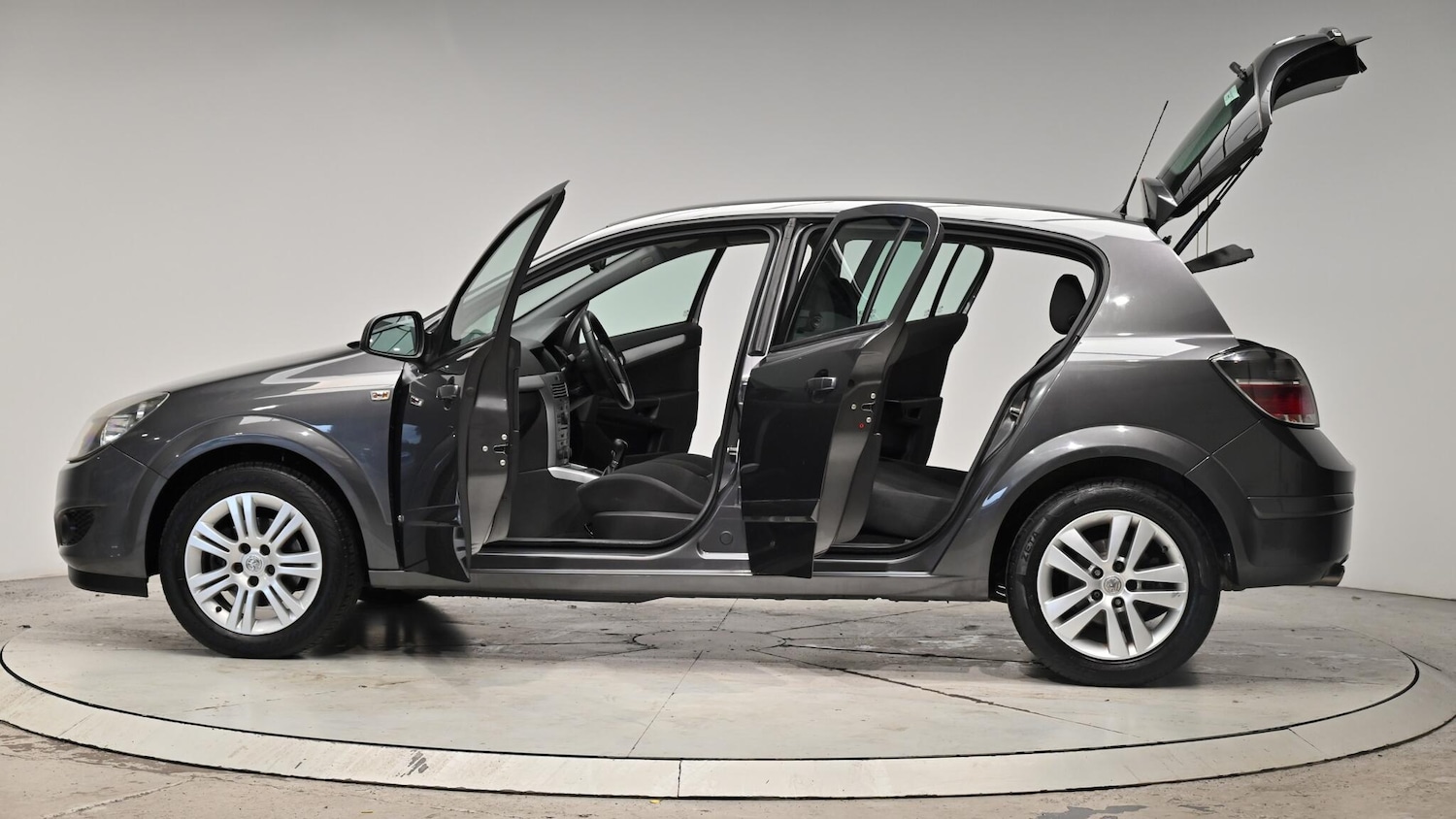 Used Vauxhall Astra 2009 for sale - 76360196: Photo 57