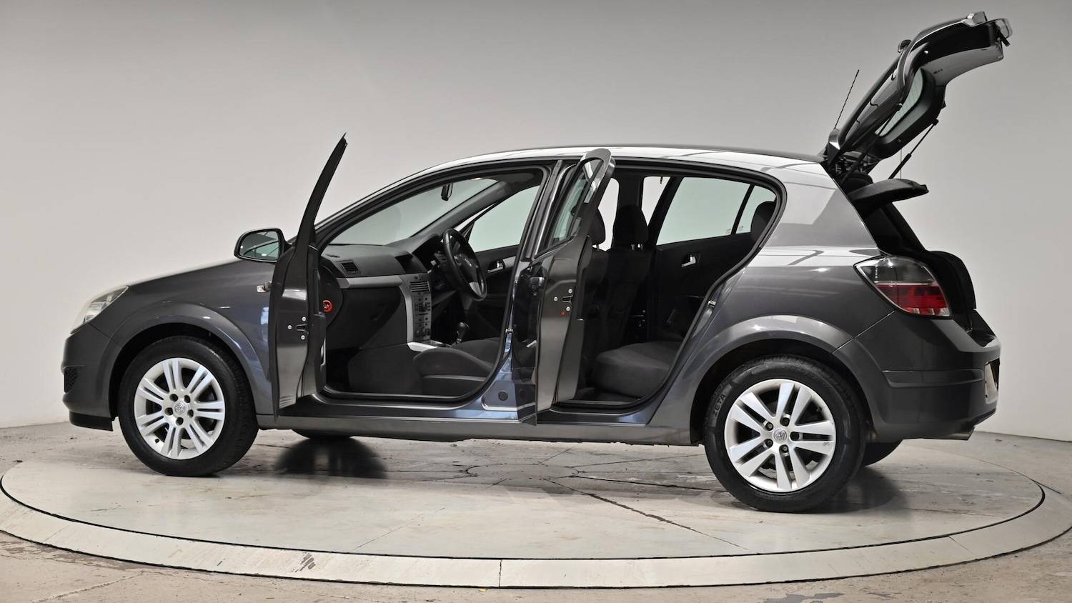 Used Vauxhall Astra 2009 for sale - 76360196: Photo 58