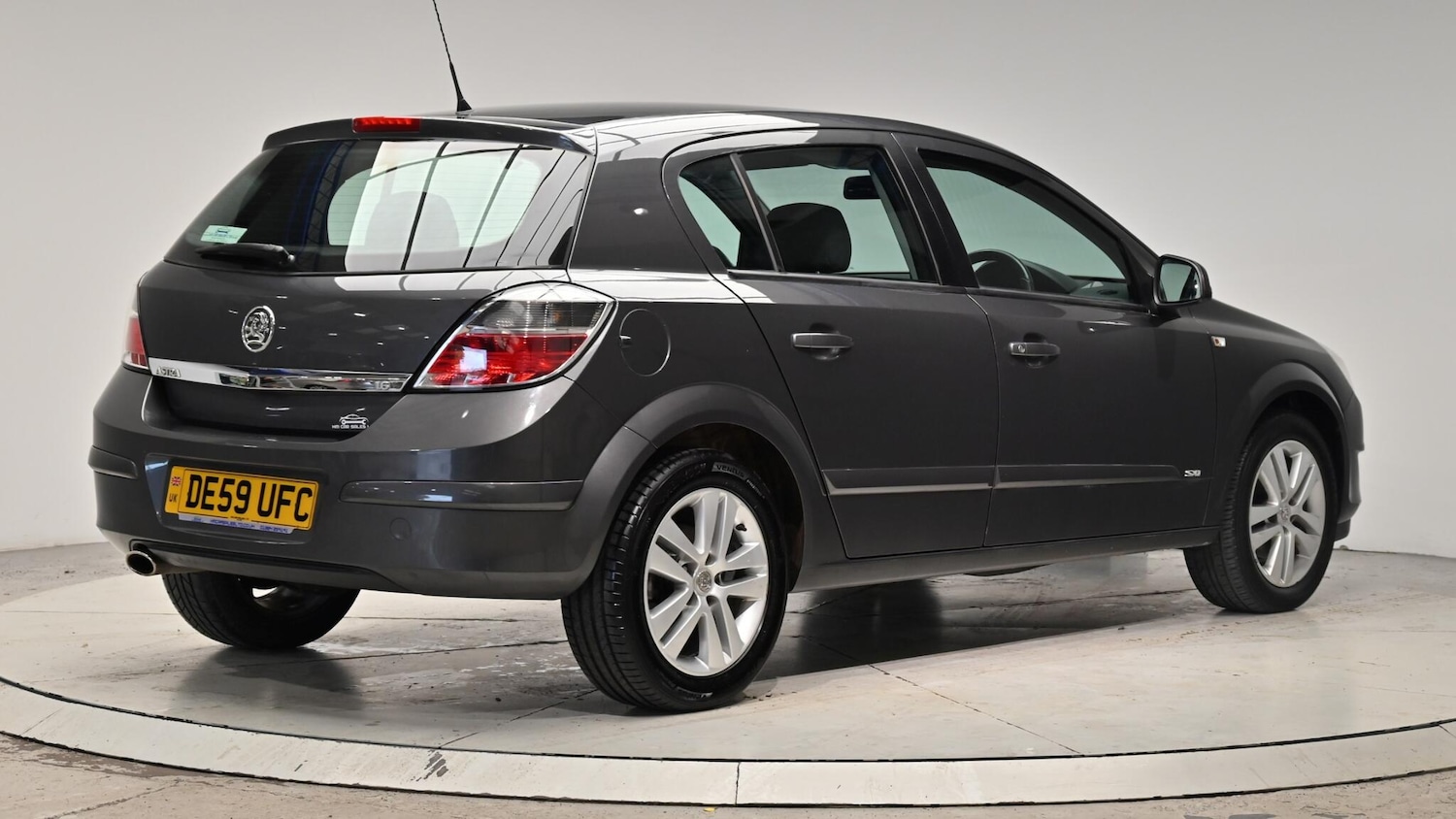 Used Vauxhall Astra 2009 for sale - 76360196: Photo 6