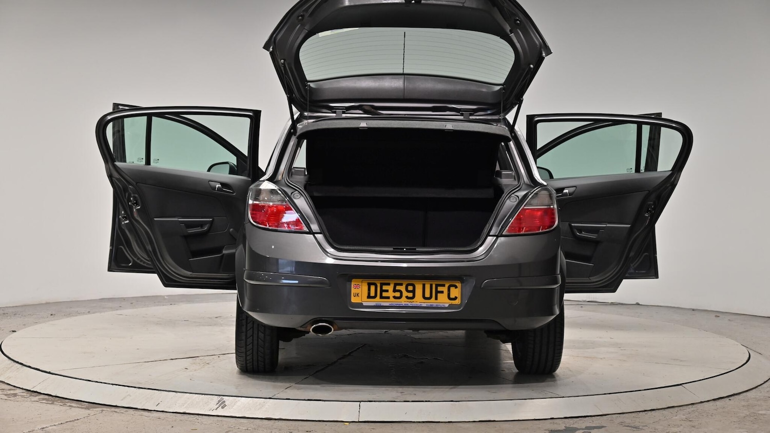 Used Vauxhall Astra 2009 for sale - 76360196: Photo 65