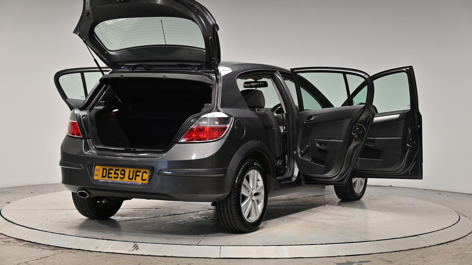 Used Vauxhall Astra 2009 for sale - 76360196: Photo 68
