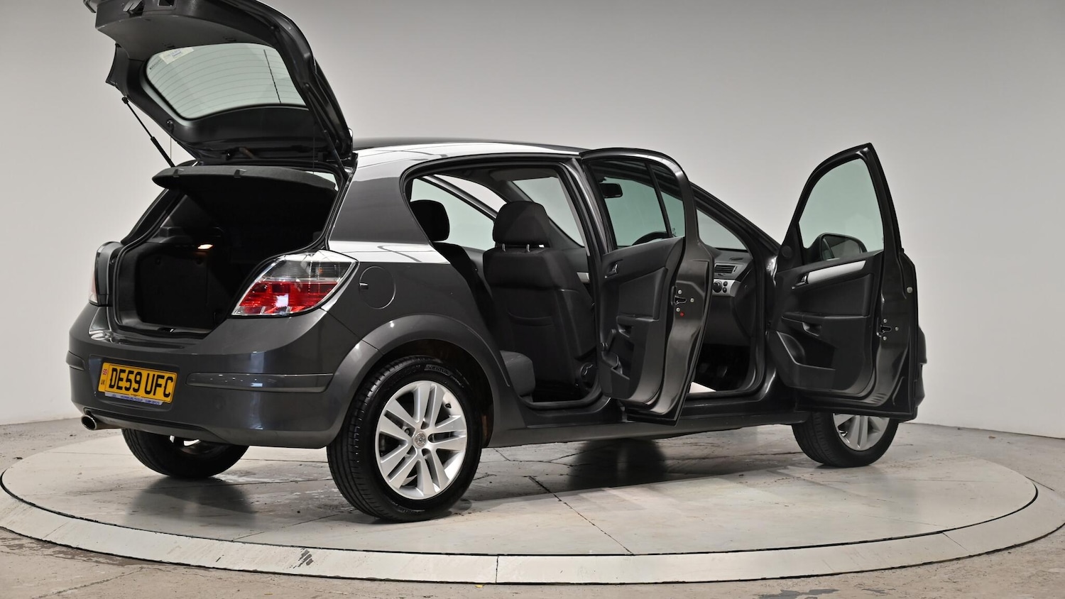 Used Vauxhall Astra 2009 for sale - 76360196: Photo 70