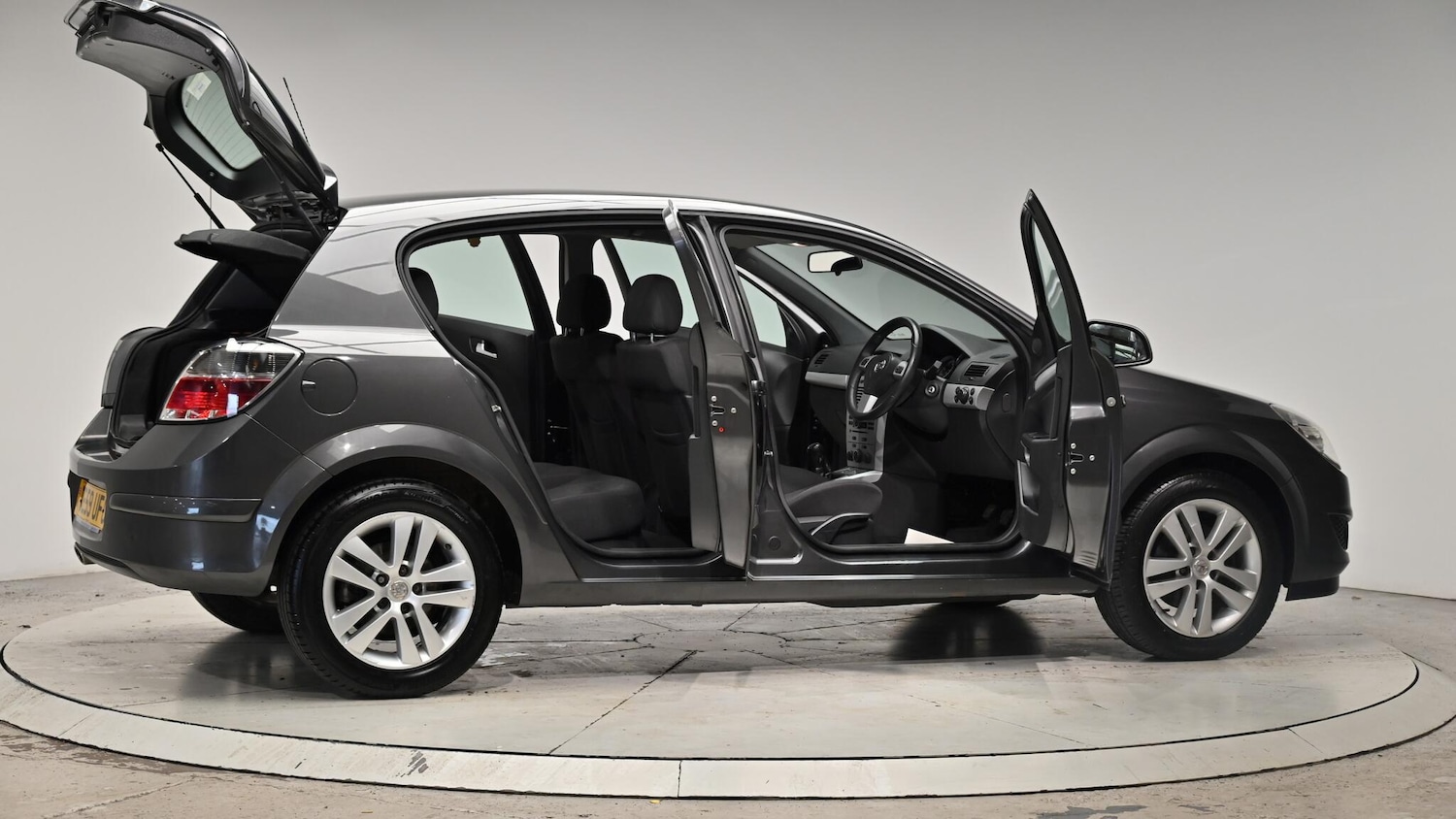 Used Vauxhall Astra 2009 for sale - 76360196: Photo 72