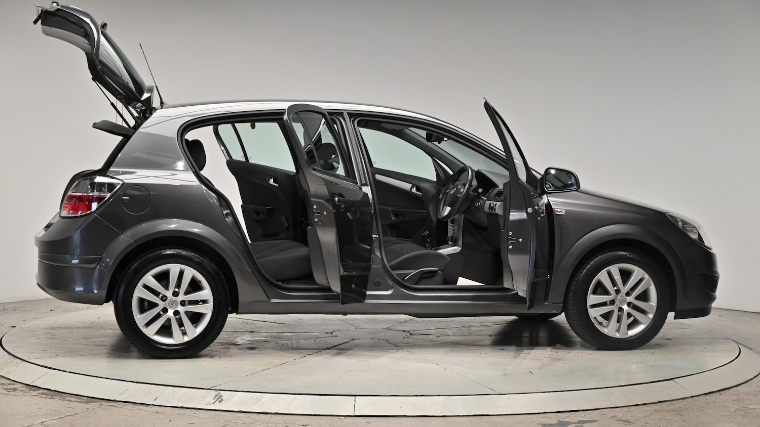 Used Vauxhall Astra 2009 for sale - 76360196: Photo 73