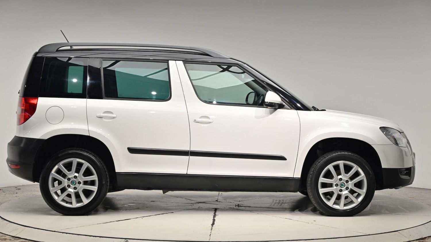 Used Skoda Yeti 2013 for sale - 76886884: Photo 4