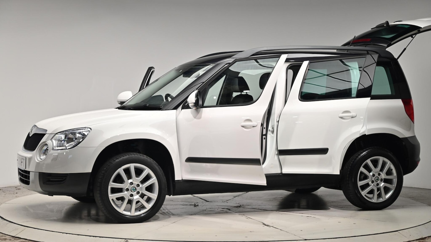 Used Skoda Yeti 2013 for sale - 76886884: Photo 54