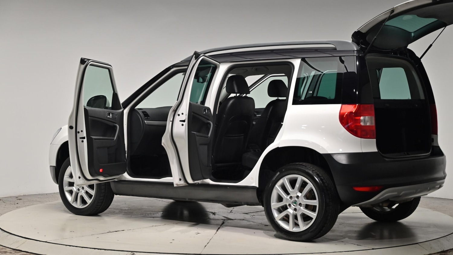 Used Skoda Yeti 2013 for sale - 76886884: Photo 60