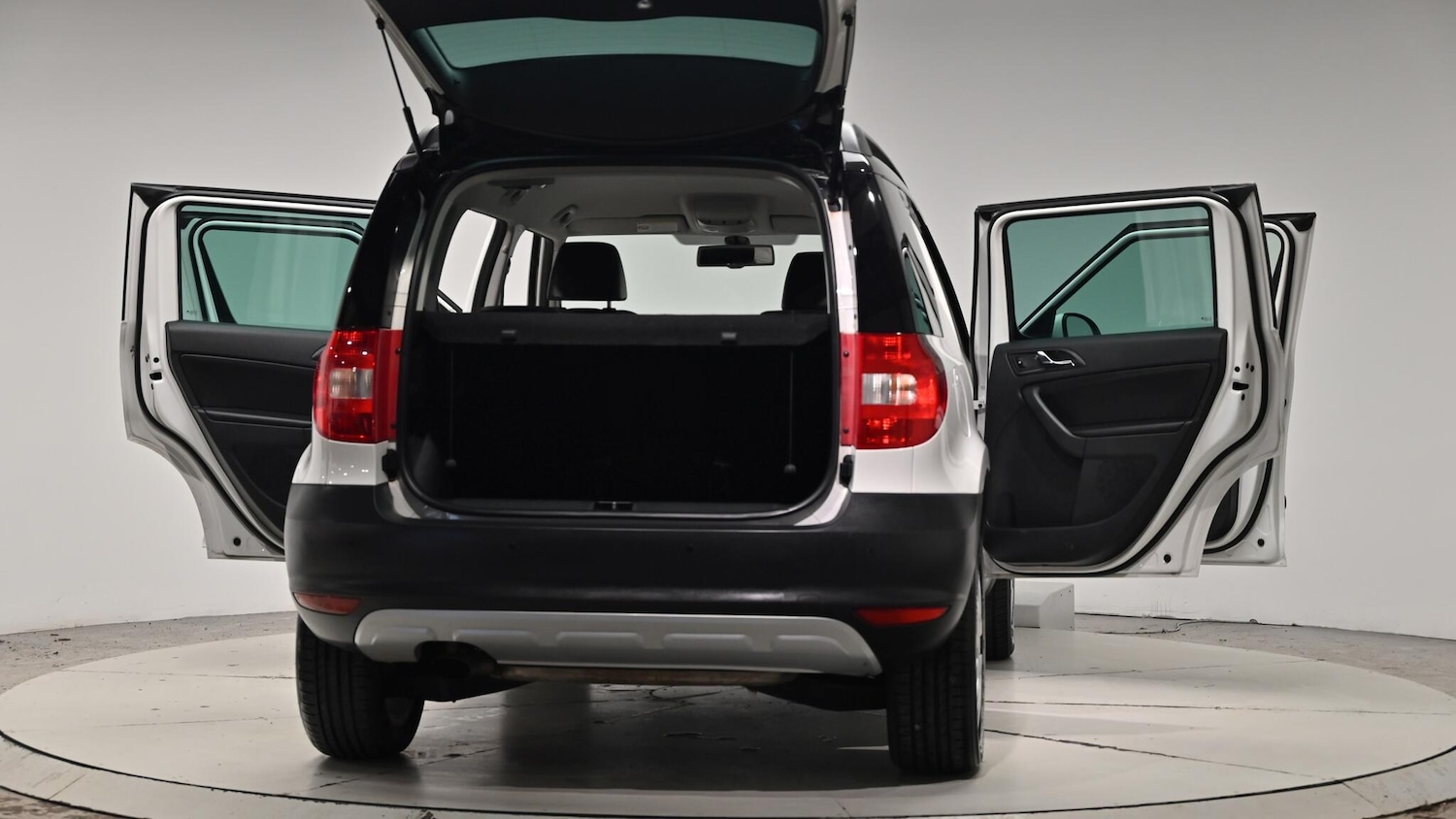 Used Skoda Yeti 2013 for sale - 76886884: Photo 66