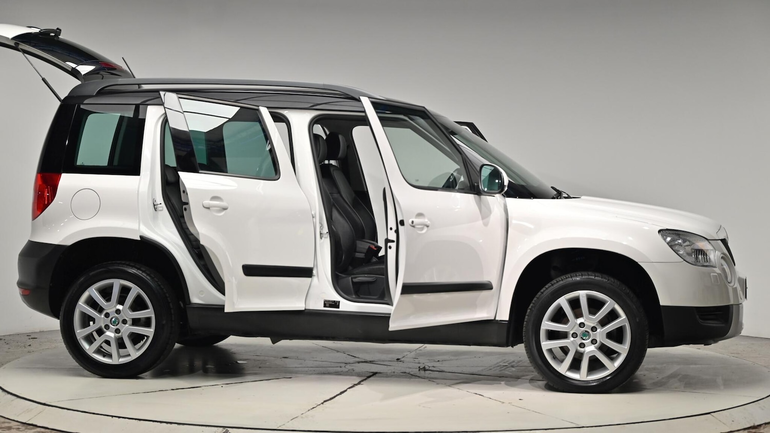 Used Skoda Yeti 2013 for sale - 76886884: Photo 75