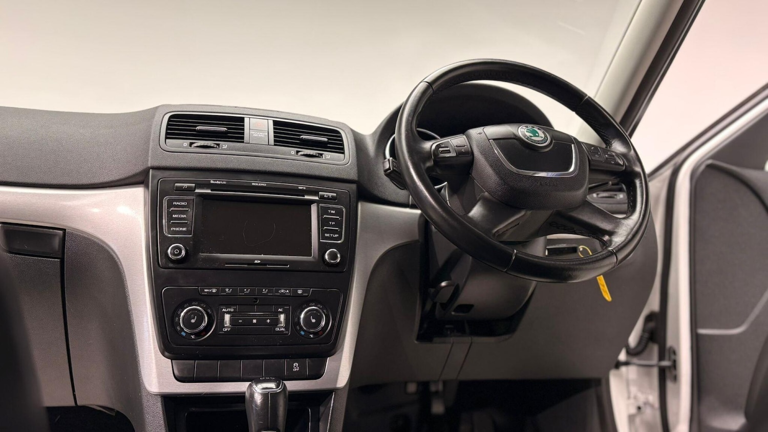 Used Skoda Yeti 2013 for sale - 76886884: Photo 87