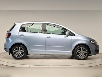 Used Volkswagen Golf Plus 2010 for sale - 75297874: Photo