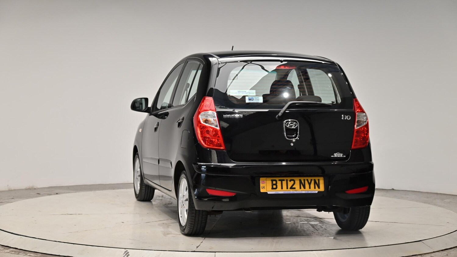 Vehicle 28