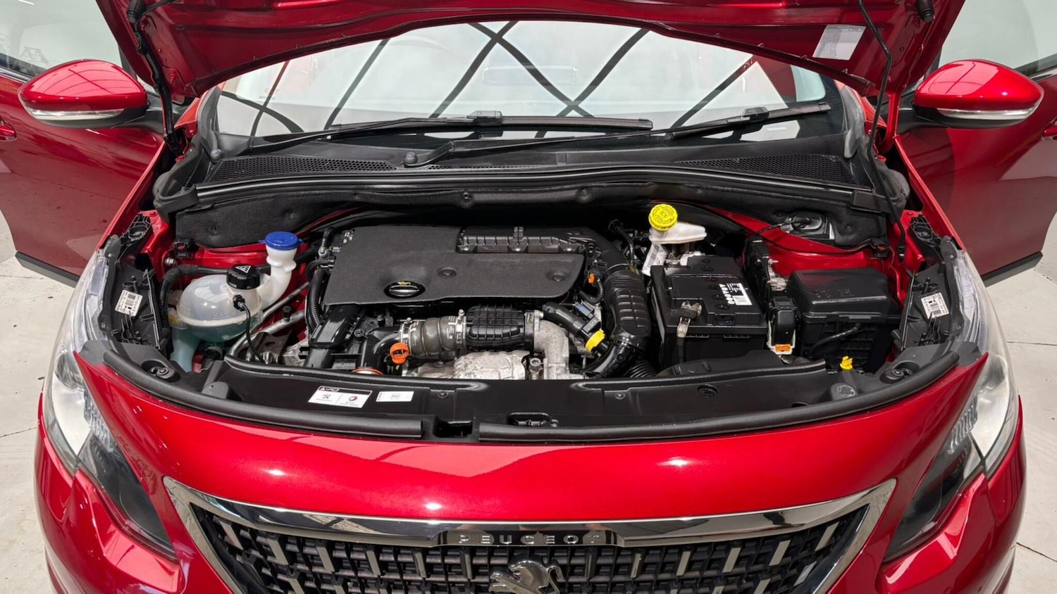 Used Peugeot 2008 2016 for sale - 76572889: Photo 90