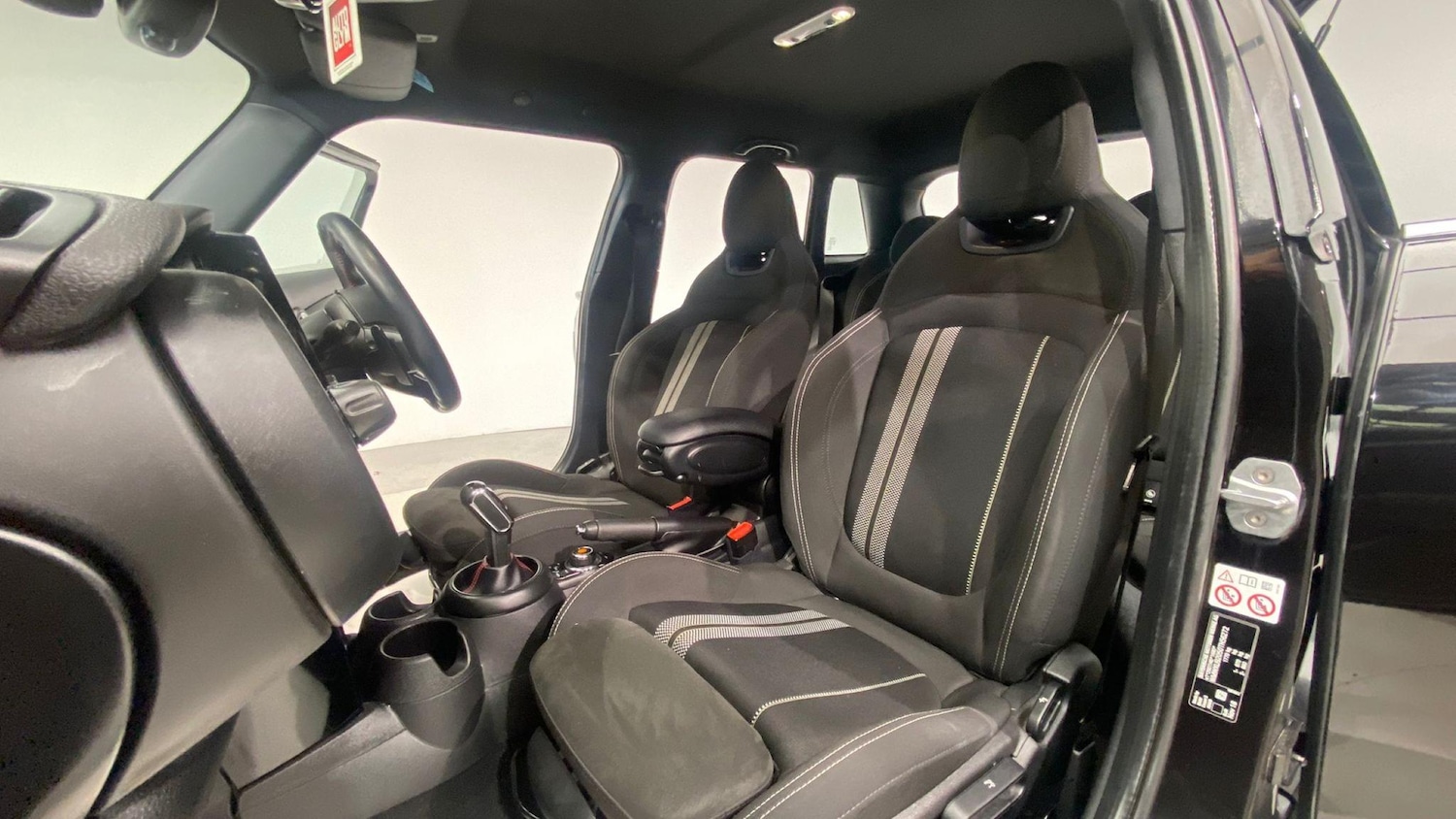 Vehicle 83