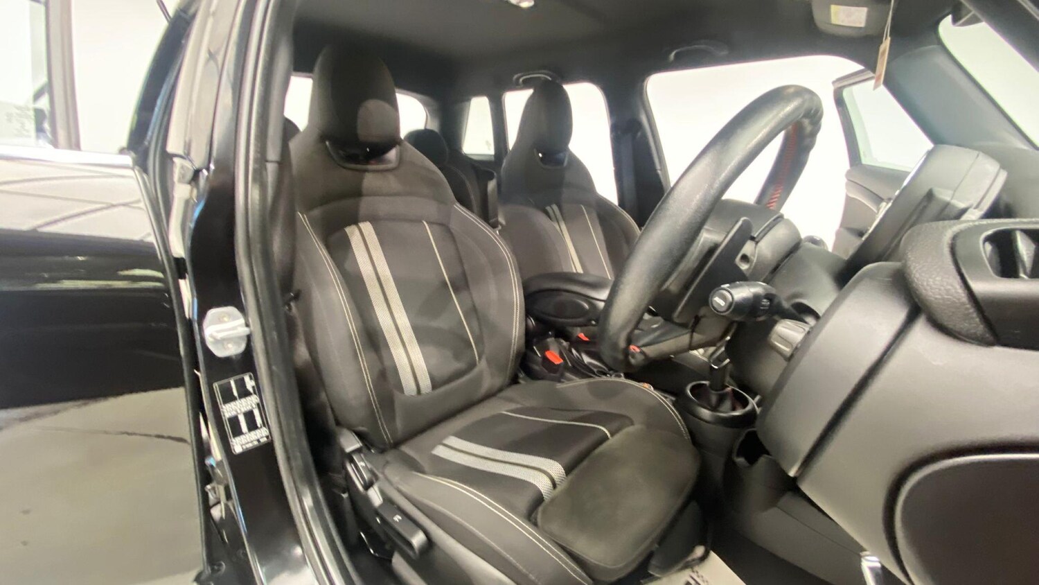 Vehicle 84