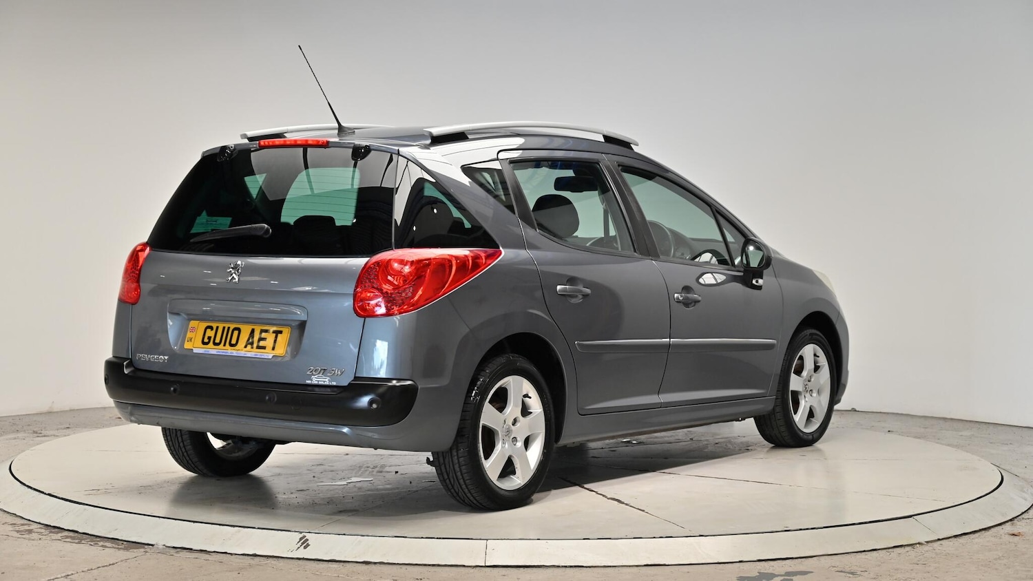 Vehicle 33