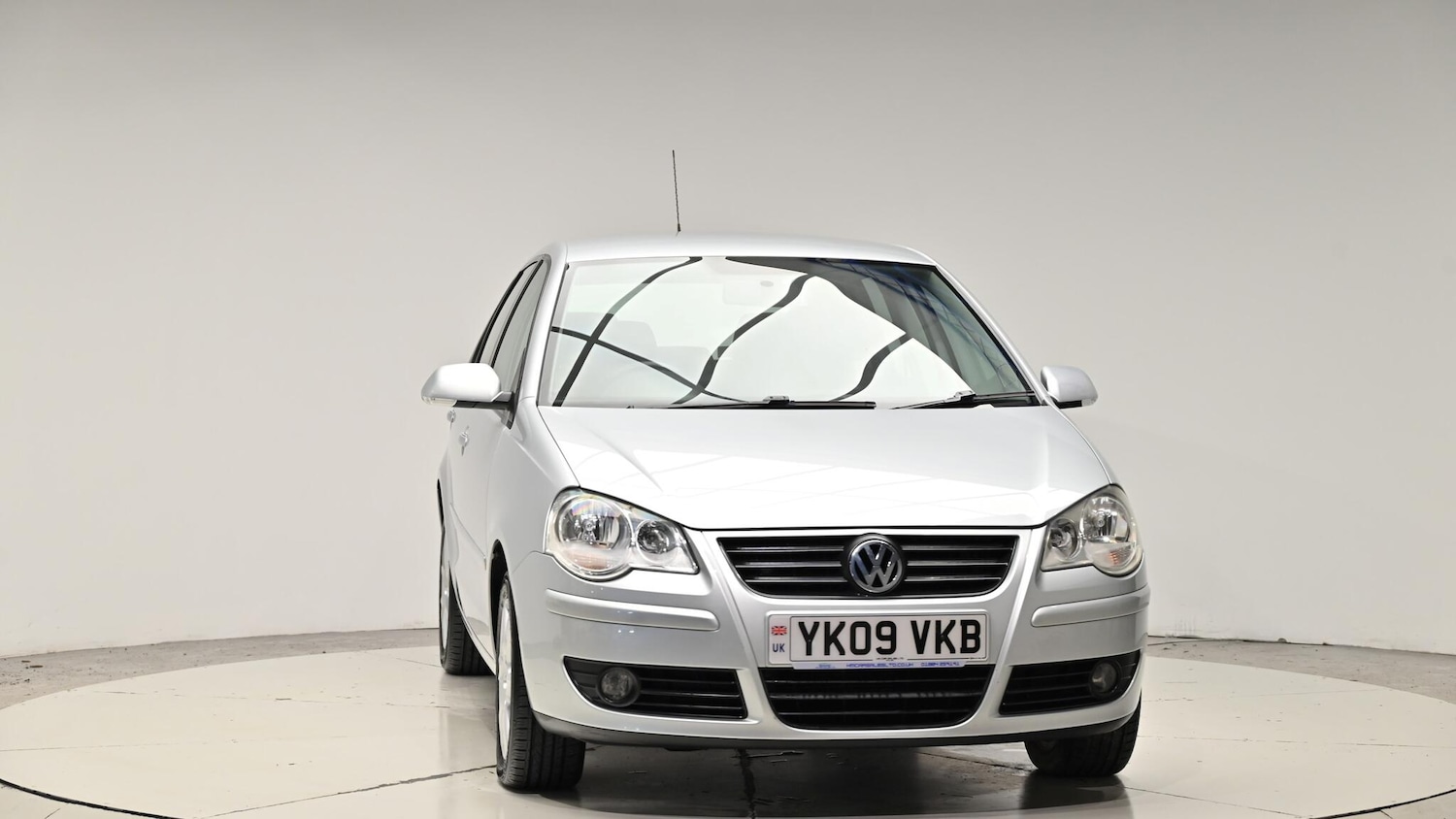 Used Volkswagen Polo 2009 for sale - 76975697: Photo 10