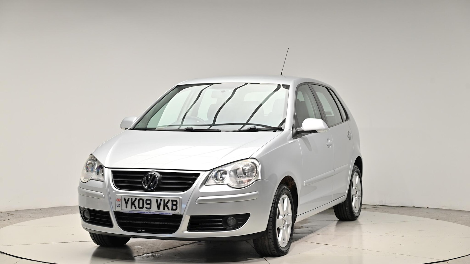 Used Volkswagen Polo 2009 for sale - 76975697: Photo 13