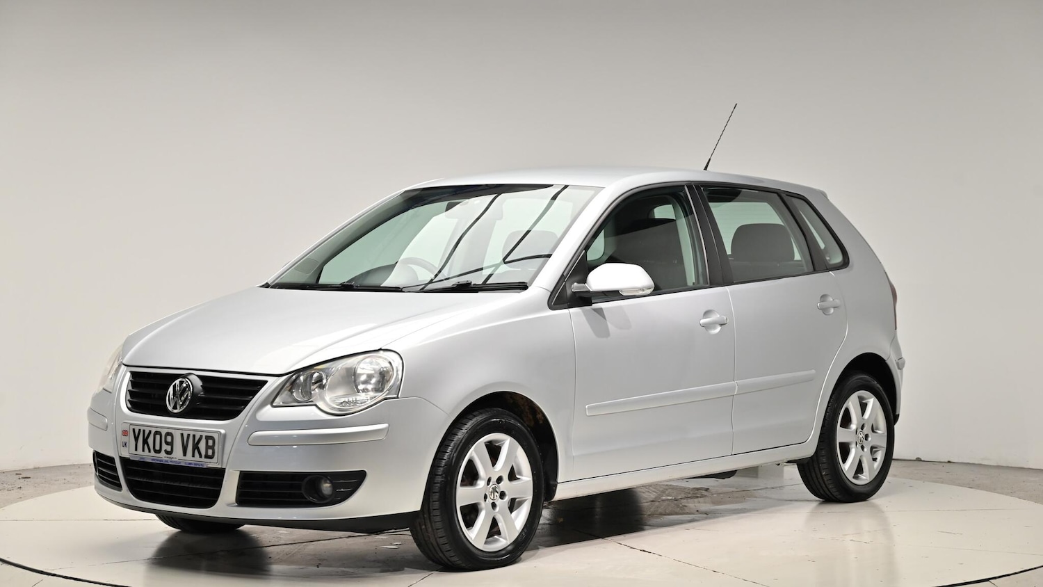 Used Volkswagen Polo 2009 for sale - 76975697: Photo 15
