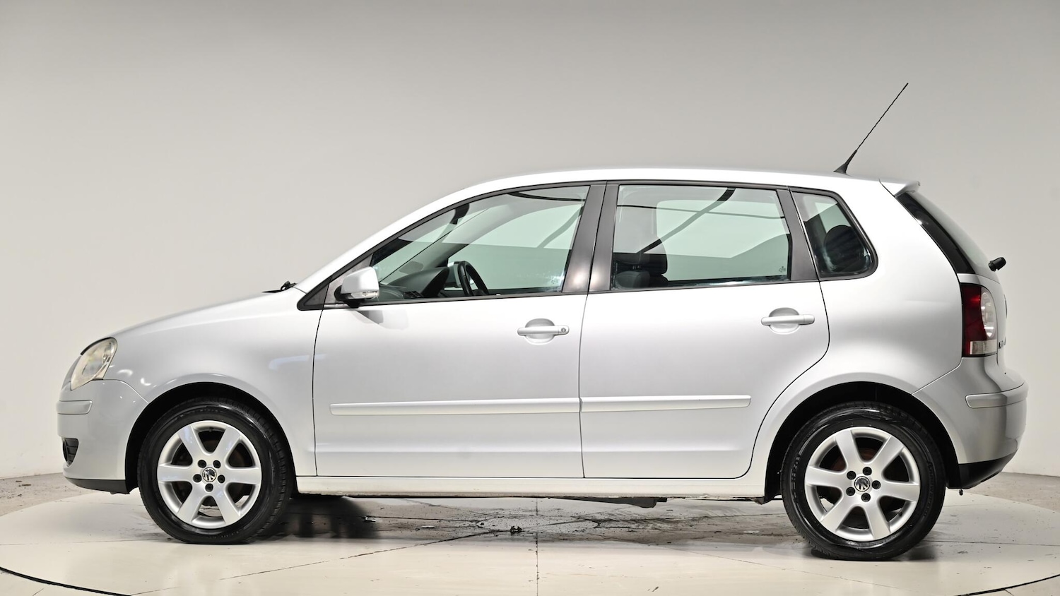 Used Volkswagen Polo 2009 for sale - 76975697: Photo 21
