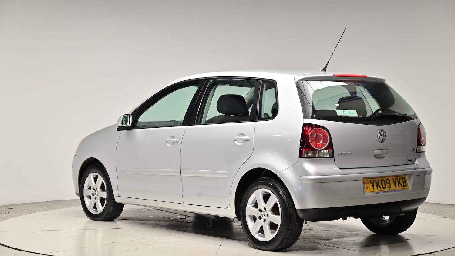 Used Volkswagen Polo 2009 for sale - 76975697: Photo 25