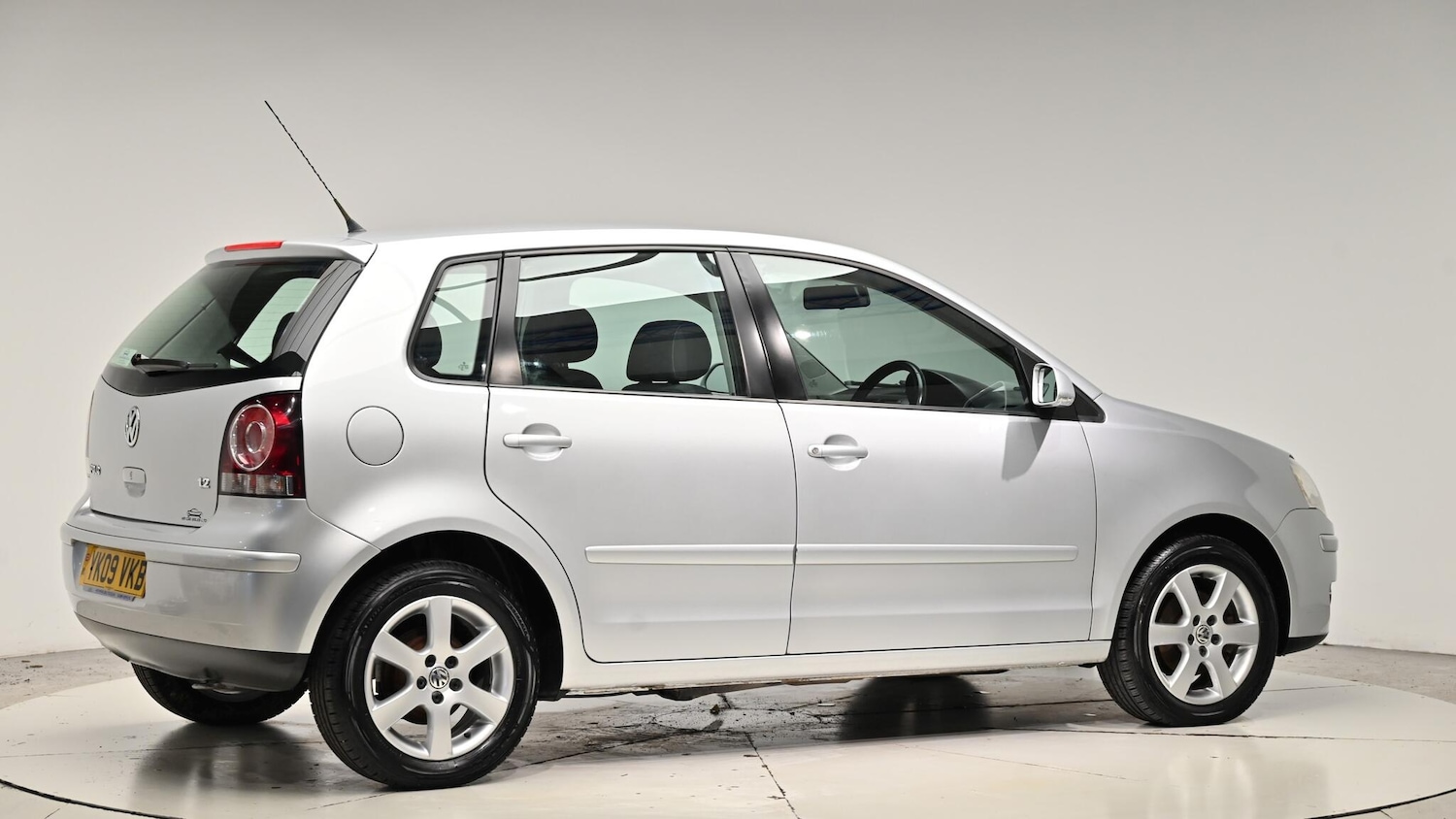 Used Volkswagen Polo 2009 for sale - 76975697: Photo 35