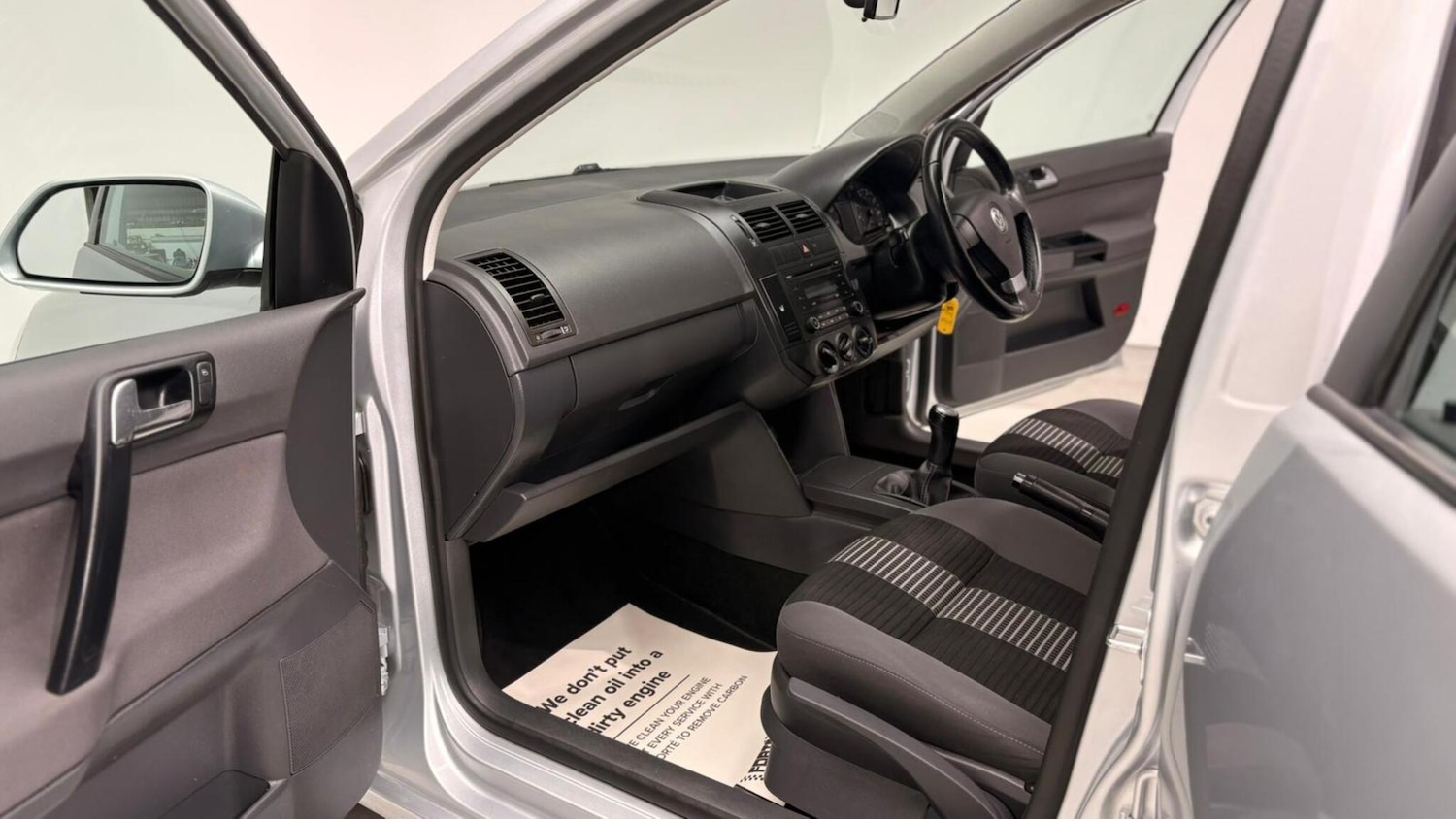 Used Volkswagen Polo 2009 for sale - 76975697: Photo 83