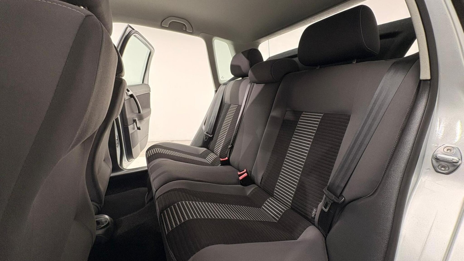 Used Volkswagen Polo 2009 for sale - 76975697: Photo 90