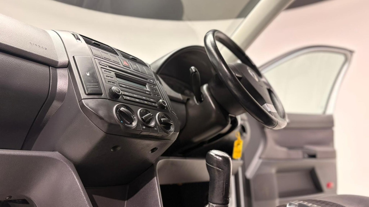 Used Volkswagen Polo 2009 for sale - 76975697: Photo 92