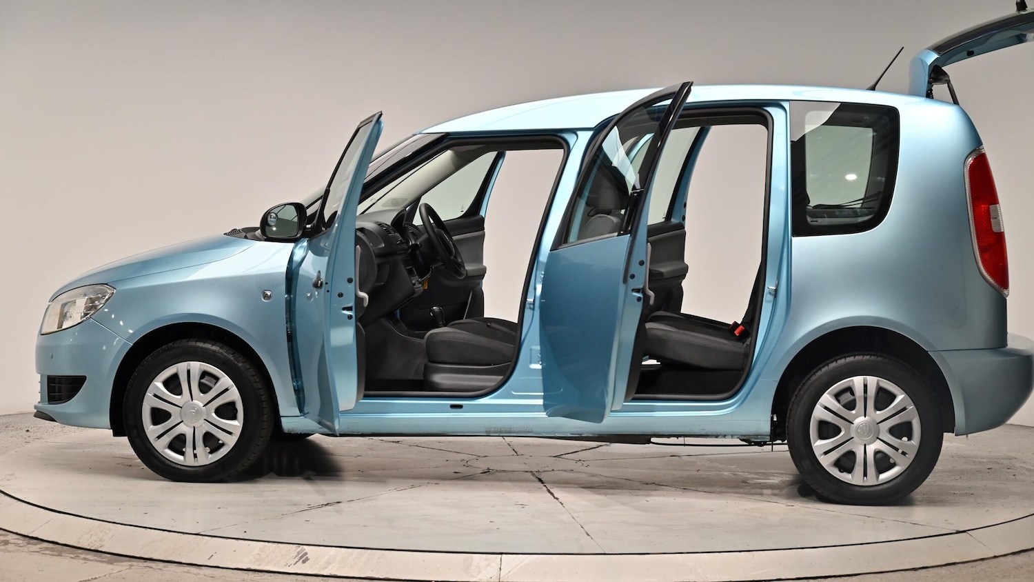 Used Skoda Roomster 2013 for sale - 76282783: Photo 57
