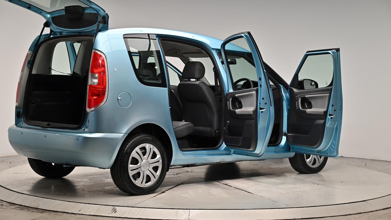 Used Skoda Roomster 2013 for sale - 76282783: Photo 70