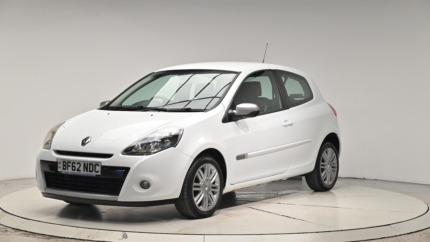 Used Renault Clio 2012 for sale - 76549858: Photo 14