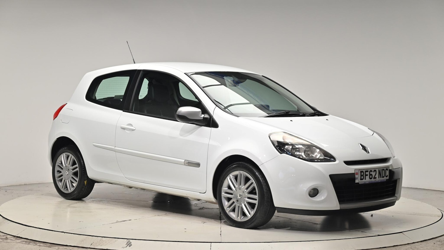 Used Renault Clio 2012 for sale - 76549858: Photo 42