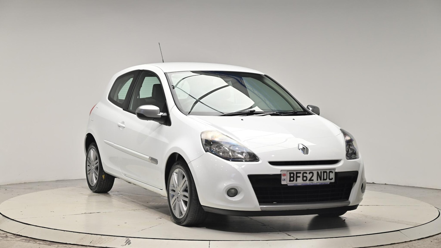 Used Renault Clio 2012 for sale - 76549858: Photo 8