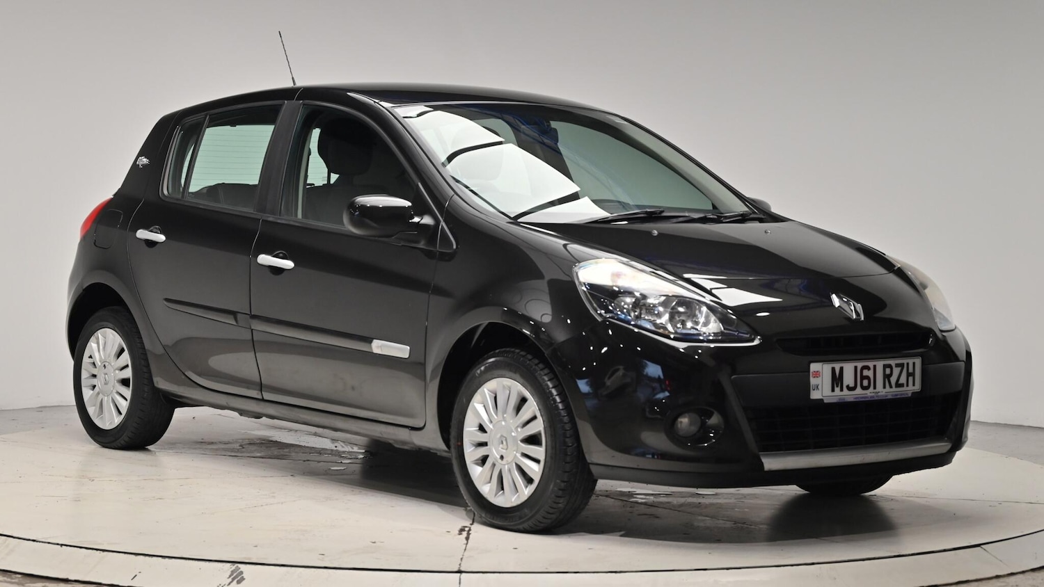 Used Renault Clio 2011 for sale - 76824411: Photo 1