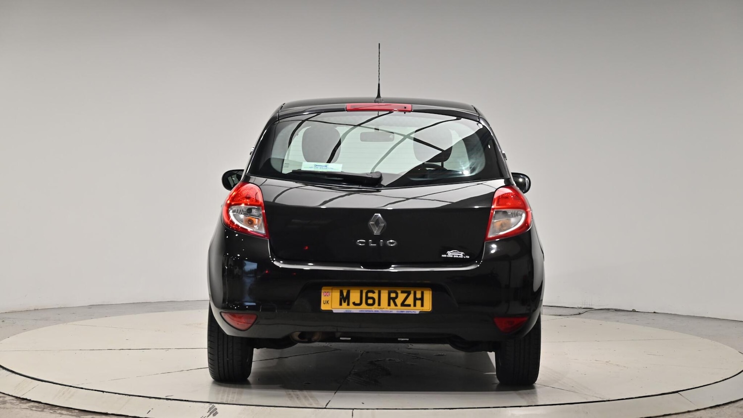 Used Renault Clio 2011 for sale - 76824411: Photo 29