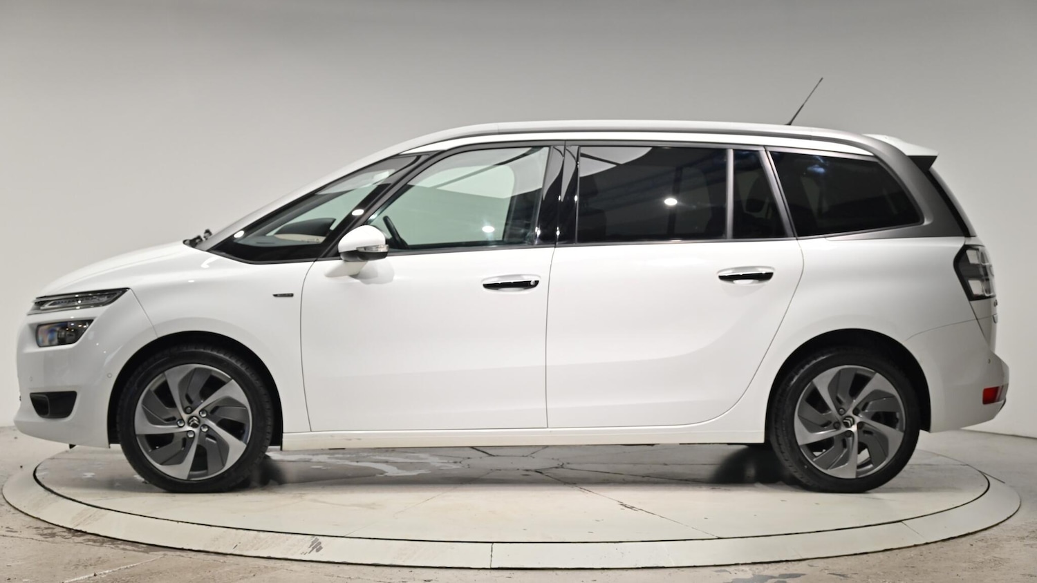 Used Citroen C4 Grand Picasso 2015 for sale - 76550494: Photo 20