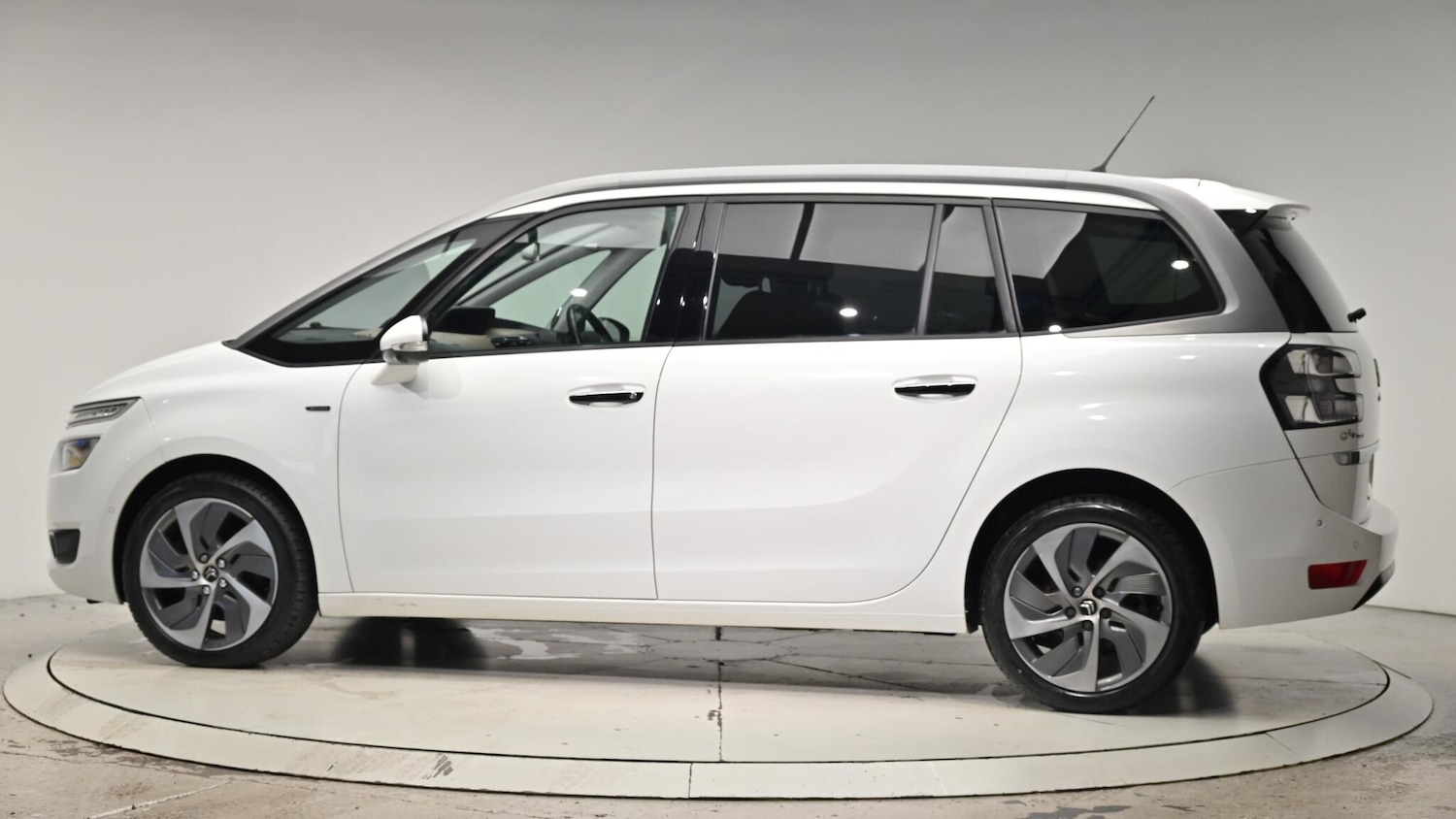 Used Citroen C4 Grand Picasso 2015 for sale - 76550494: Photo 22