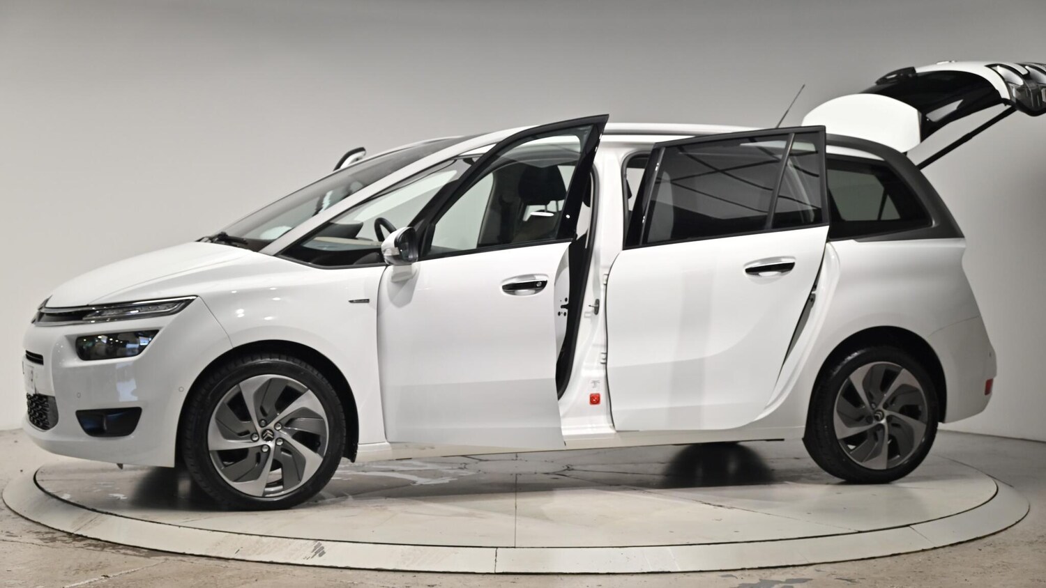 Used Citroen C4 Grand Picasso 2015 for sale - 76550494: Photo 54