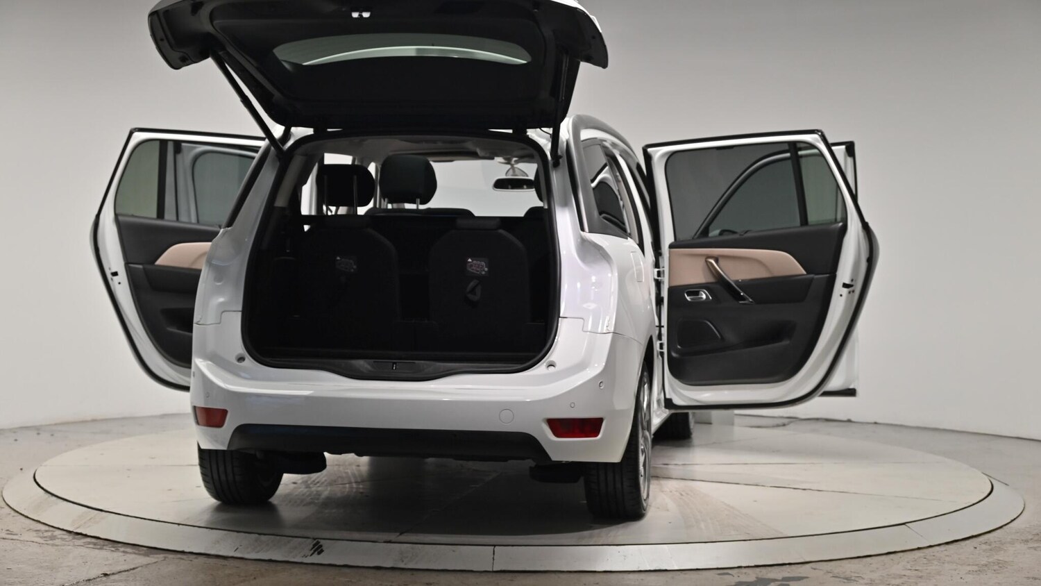 Used Citroen C4 Grand Picasso 2015 for sale - 76550494: Photo 66